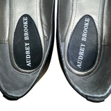 Audrey Brooke Women’s Black Leather Cici Taper Toe Flat Shoes Size 8M
