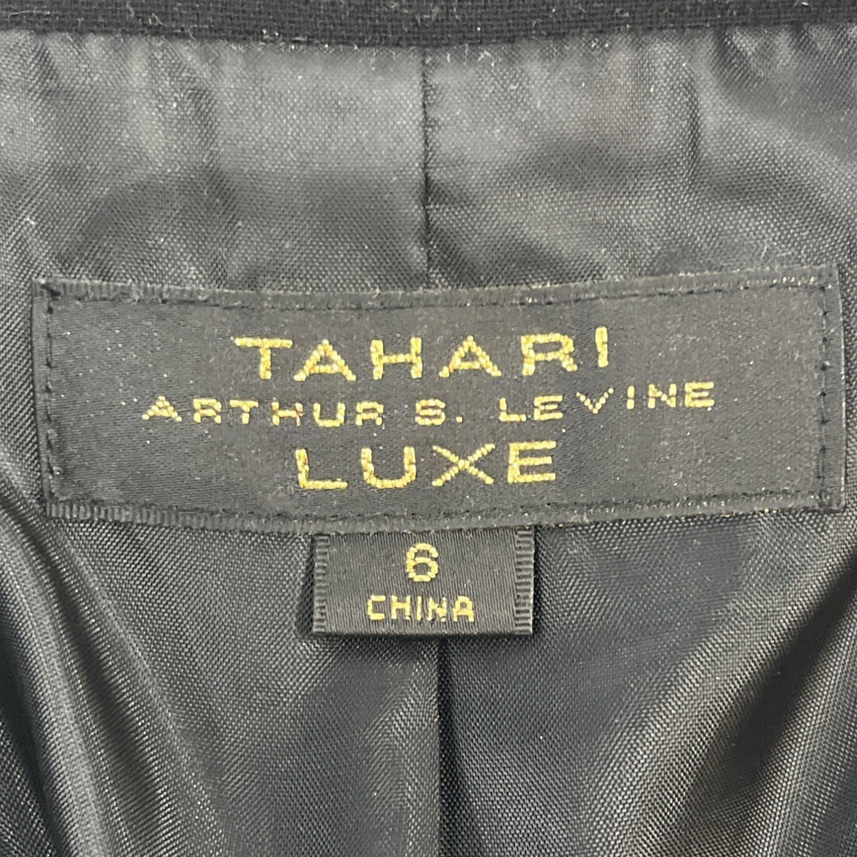 Tahari Arthur S. Levine Luxe Black  With Beaded Collar Womens Blazer Sz 6