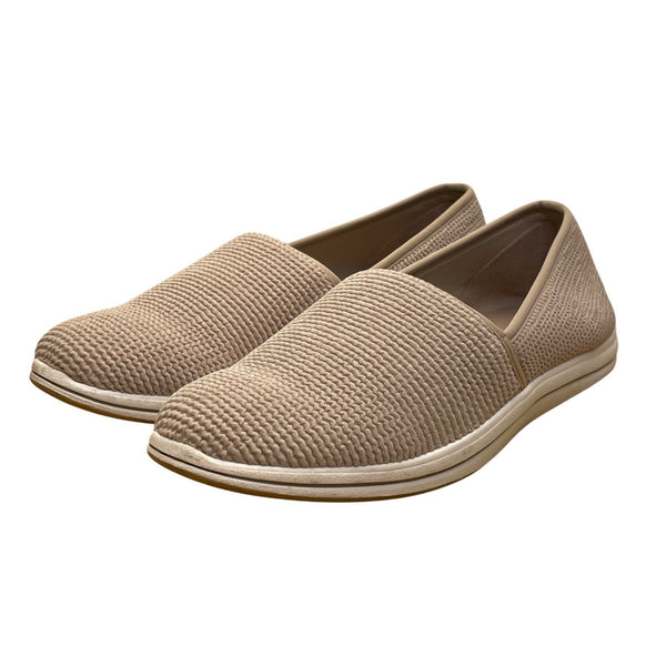 Clarks Women’s Beige Slip-On Stretchy Design Cloud-Steppers Shoes Size 10N