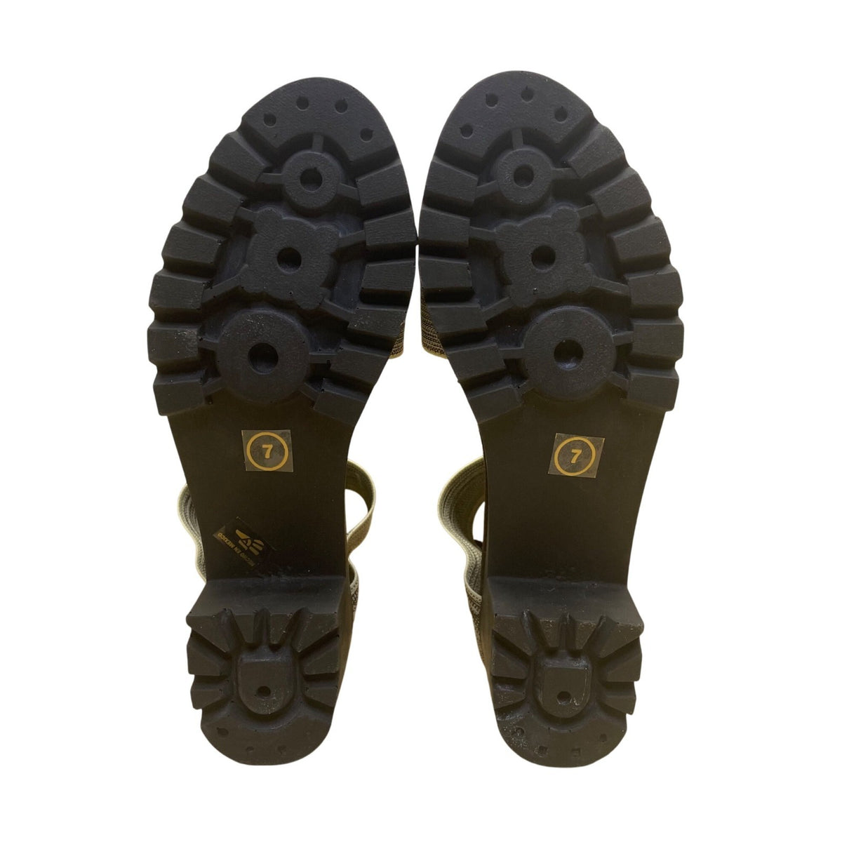 Women’s Black & Gray Lug Sole Stretchy Elastic Two Strap Sandals Size 7