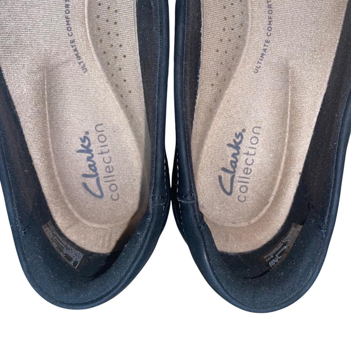 Clarks Women’s Black Suede Ultimate Comfort Wide Fit  Slip-On Loafers Size 7.5W