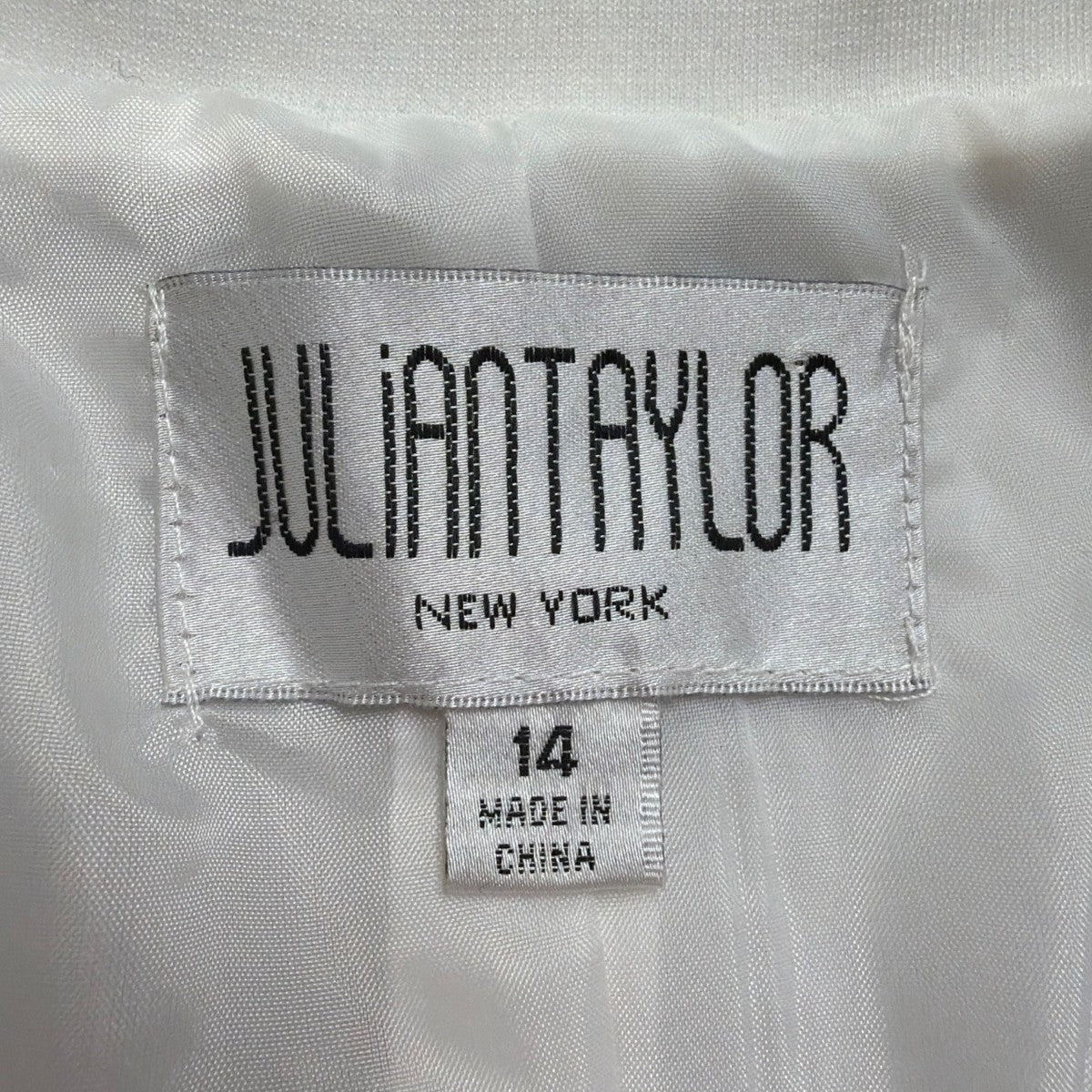 Julian Taylor Womens White Long Jacket With Black Trim Button Front  Size 14