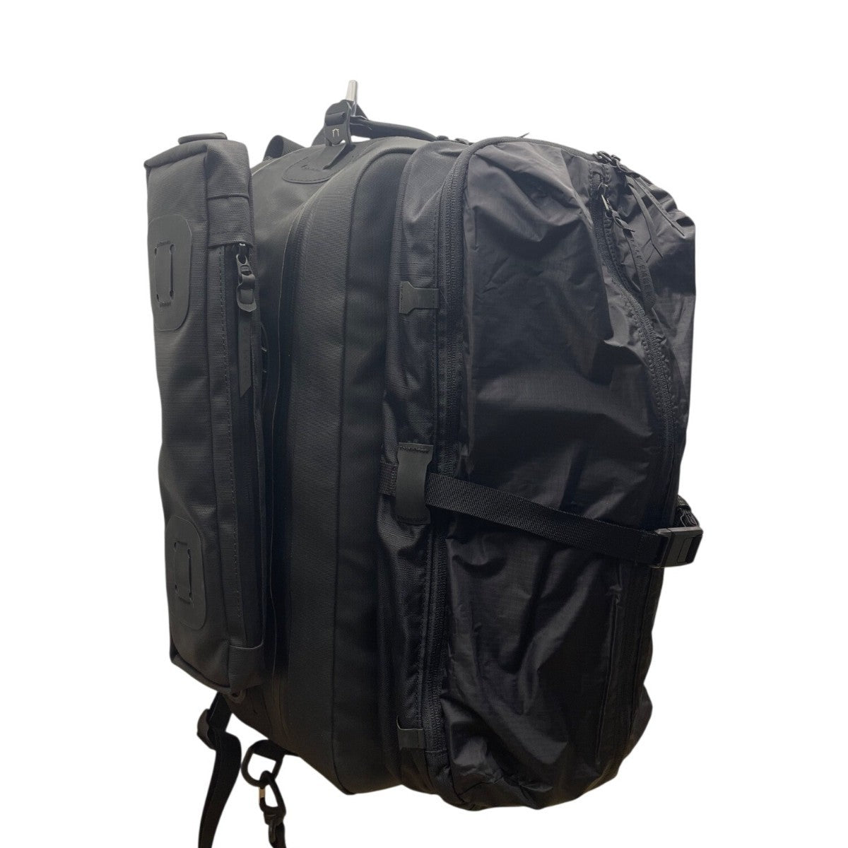Black Ember Men’s Black Weather Resistant With Accessories Citadel R2 Backpack