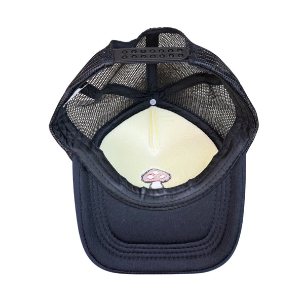D&Y Unisex Black/White Polyester Trucker Hat  Mushroom Embroidery Snapback OS