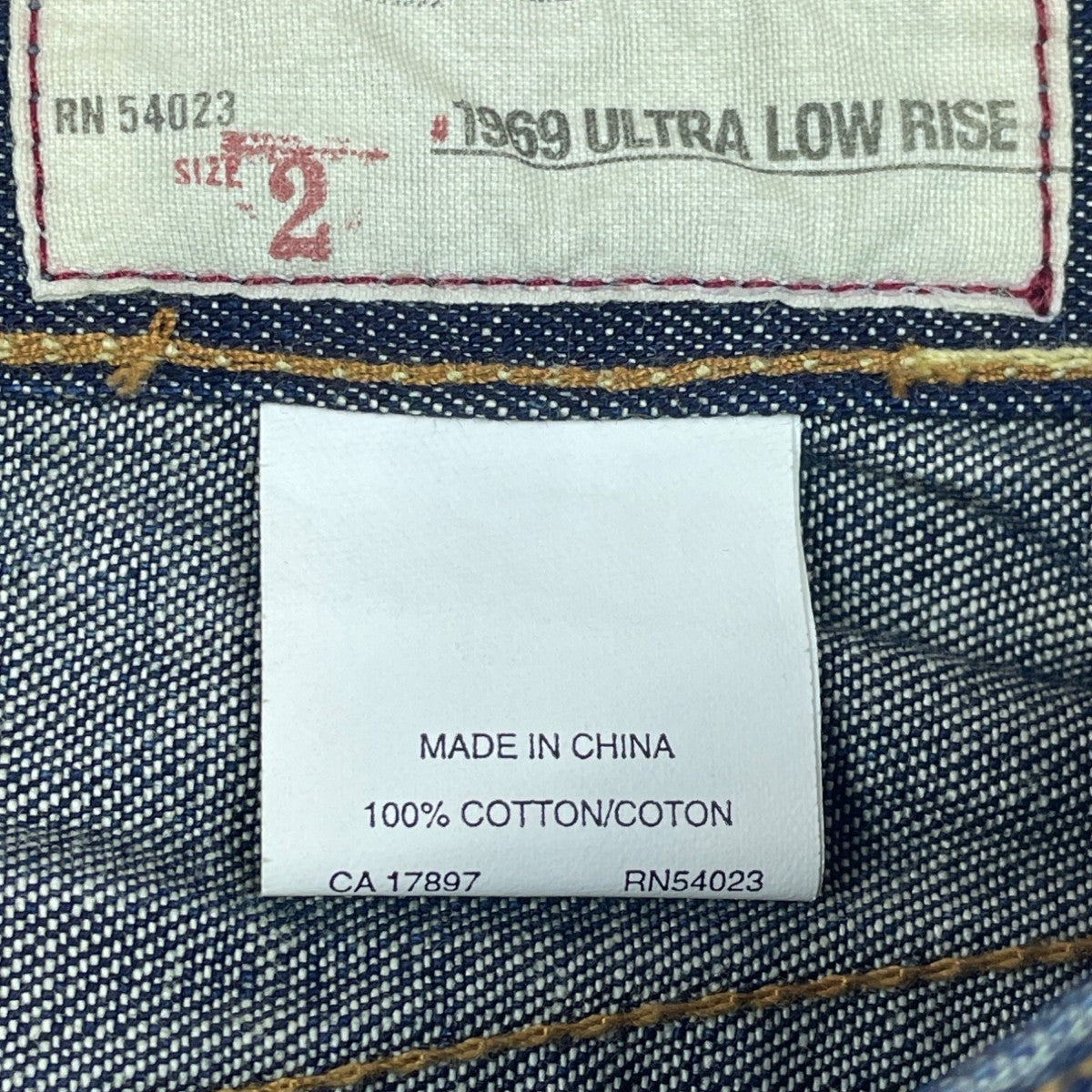 1969 Authentic Blue Denim Women Ultra Low Rise  Boot Cut Jeans Sz 2