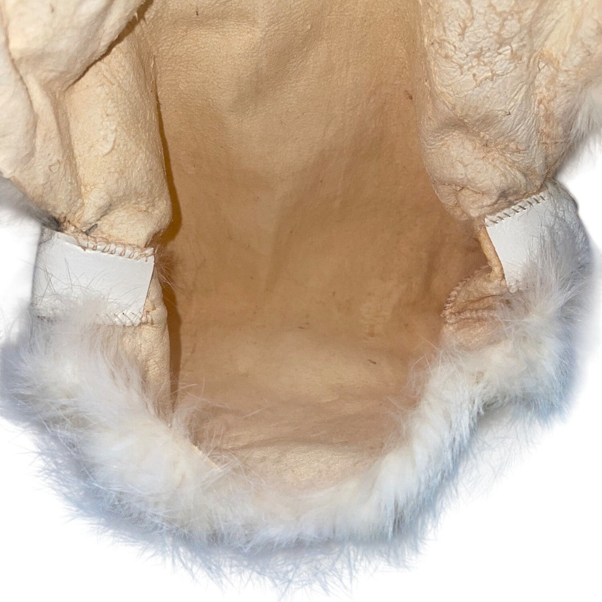 Women’s White Yellowish Faux Fur  Soft Plush Exterior  Chain Strap Shoulder Bag