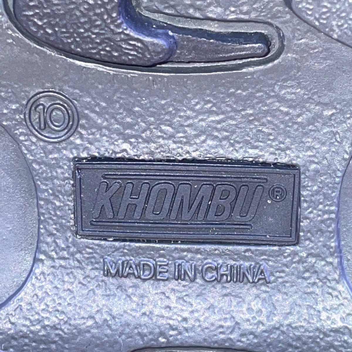 Khombu Women’s Gray Quilted Faux Fur Lined Zippered Winter Snow Boots Size 10M