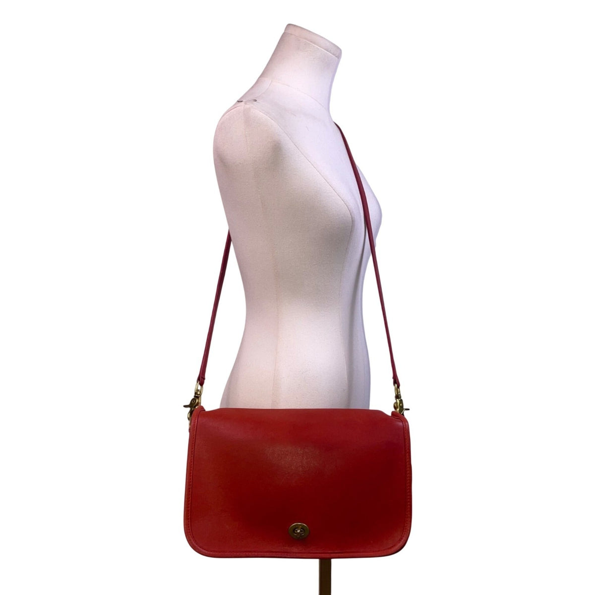 Coach Women’s Ruby Red Glove-Tanned Leather Turnlock Closure Crossbody Bag