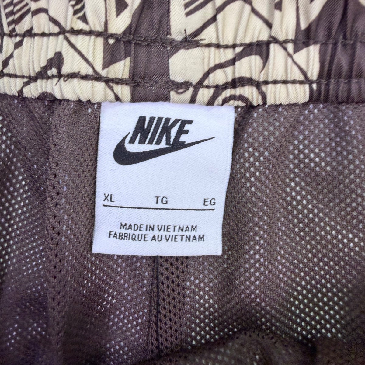 Nike Mens Black White Swim Trunks Standard Fit Above-Knee Geometric Print Sz L