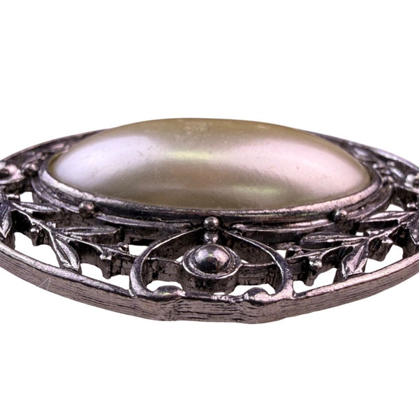 Vintage Womens Silver Tone Metal Oval Filigree Brooch Faux Pearl
