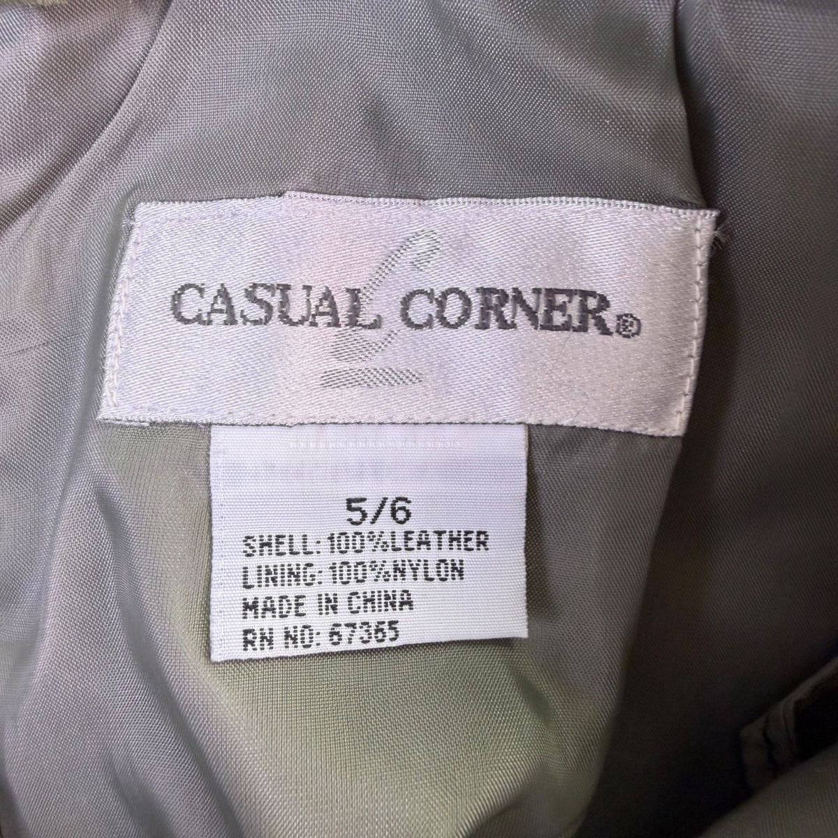 Casual Corner Womens Olive Green Leather Pencil Skirt Size 6 Fitted Waist