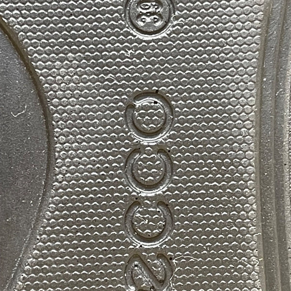 Ecco Women’s Metallic Gray Leather Adjustable Strap Open Toe Sandals Size 39