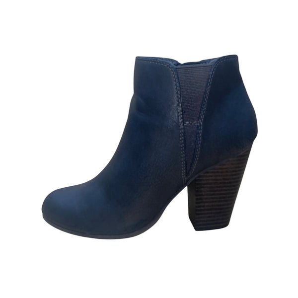 Fergalicious Women’s Gray Faux Leather Stacked Heel Punch Ankle Boots Size 6.5