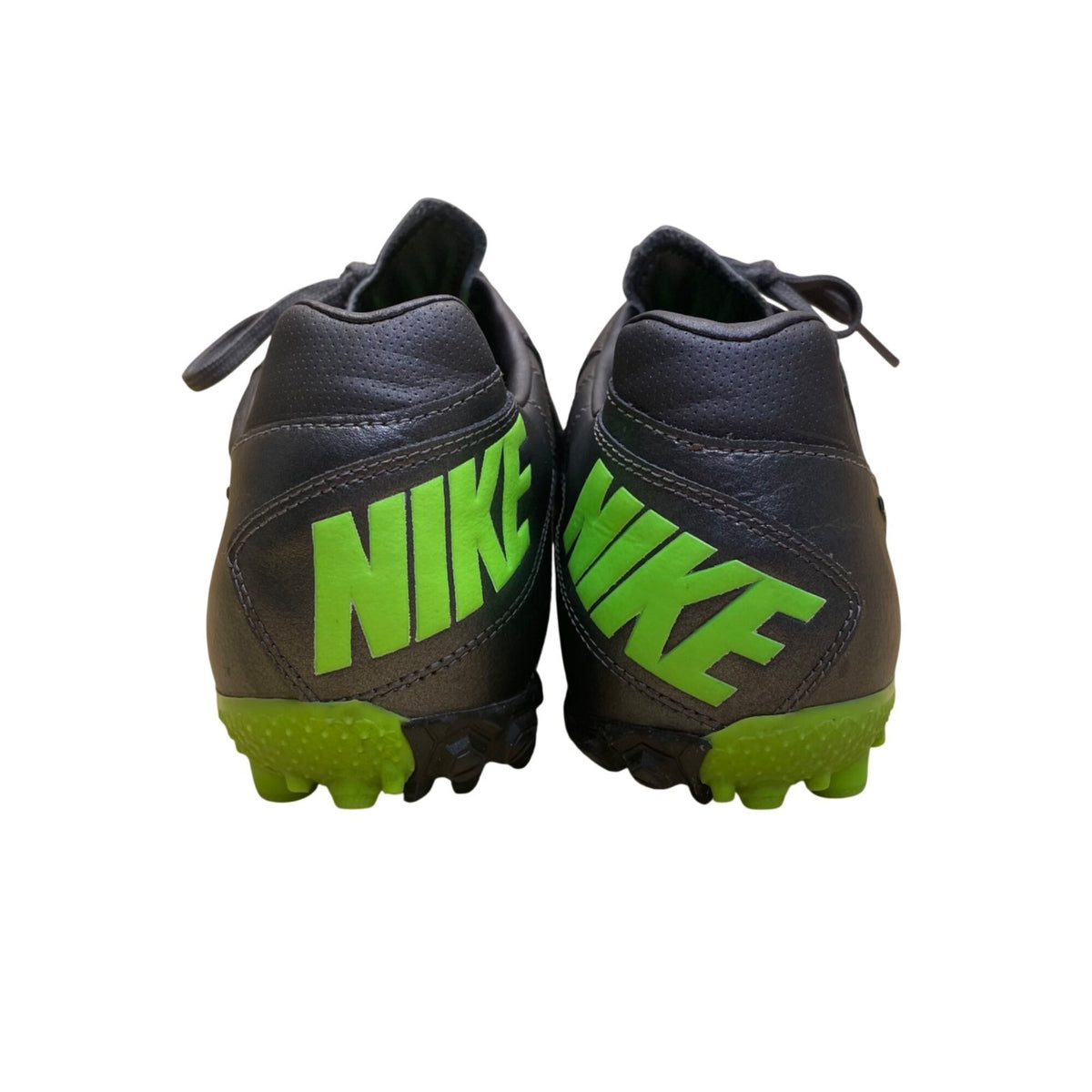 Nike 5 Men’s Gray & Green Bomba Pro Turf Soccer Cleats Shoes Size 10