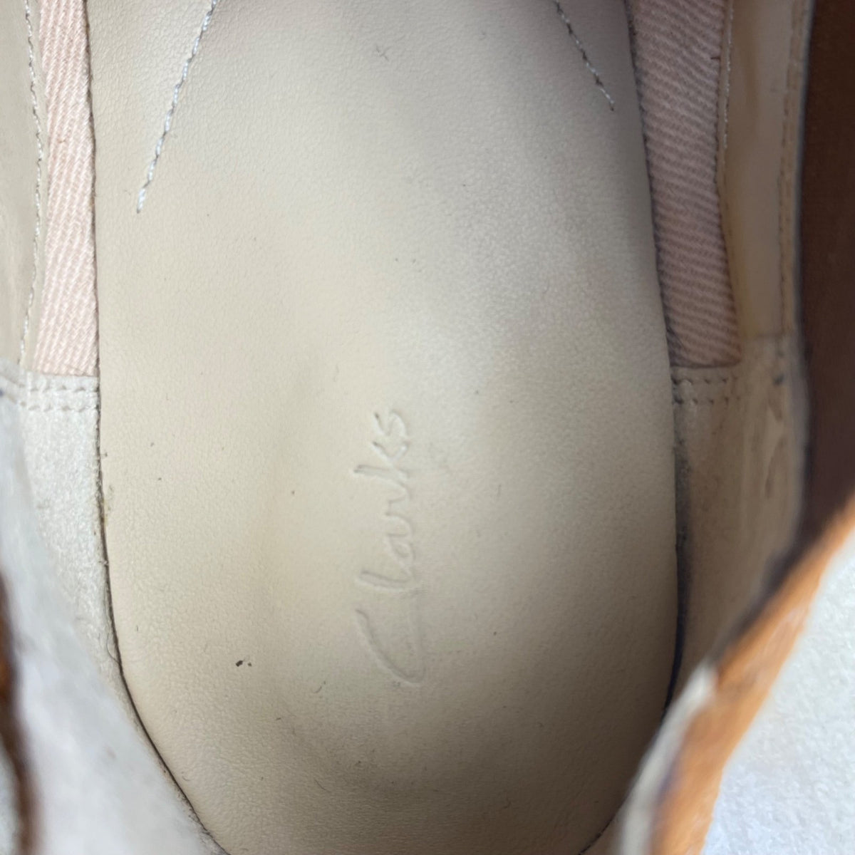 Clark’s Women’s Tan Suede Edenvale Page Slip-On Ankle Boots Size 9M