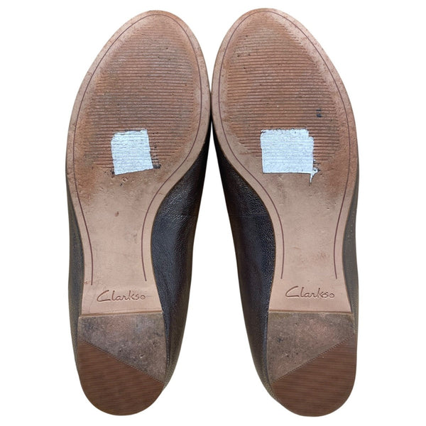 Clarks Women’s Metallic Bronze Leather Cushioned Insole Ballet Flats Size 8