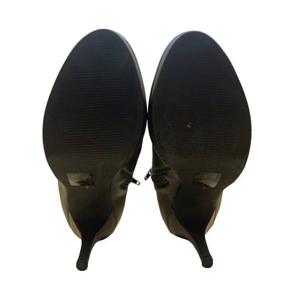 Lucky Brand Women’s Black Leather Sleek Heeled Ankle Booties Size 7