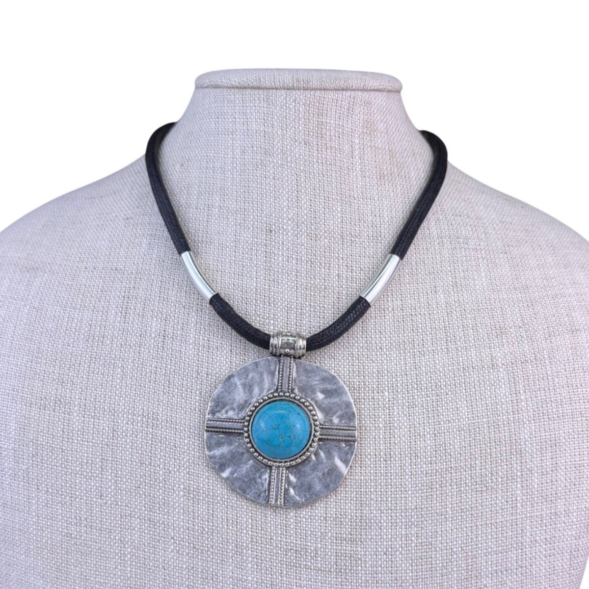 Silver Plated Choker Necklace With Hammered Pendant & Turquoise Colored Stone