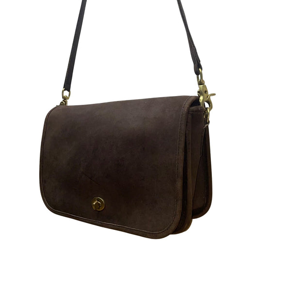 Vintage Coach Women’s Brown Leather With Twist Lock Closure Shoulder Bag