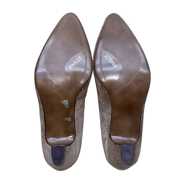 Predictions Women’s Taupe Suede Classic Rounded Toe Philly Pumps Size 8.5W