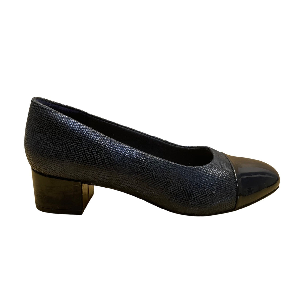 Clarks Women's Navy Faux Leather Block Heel Cap Toe Collection Pumps Size 7.5