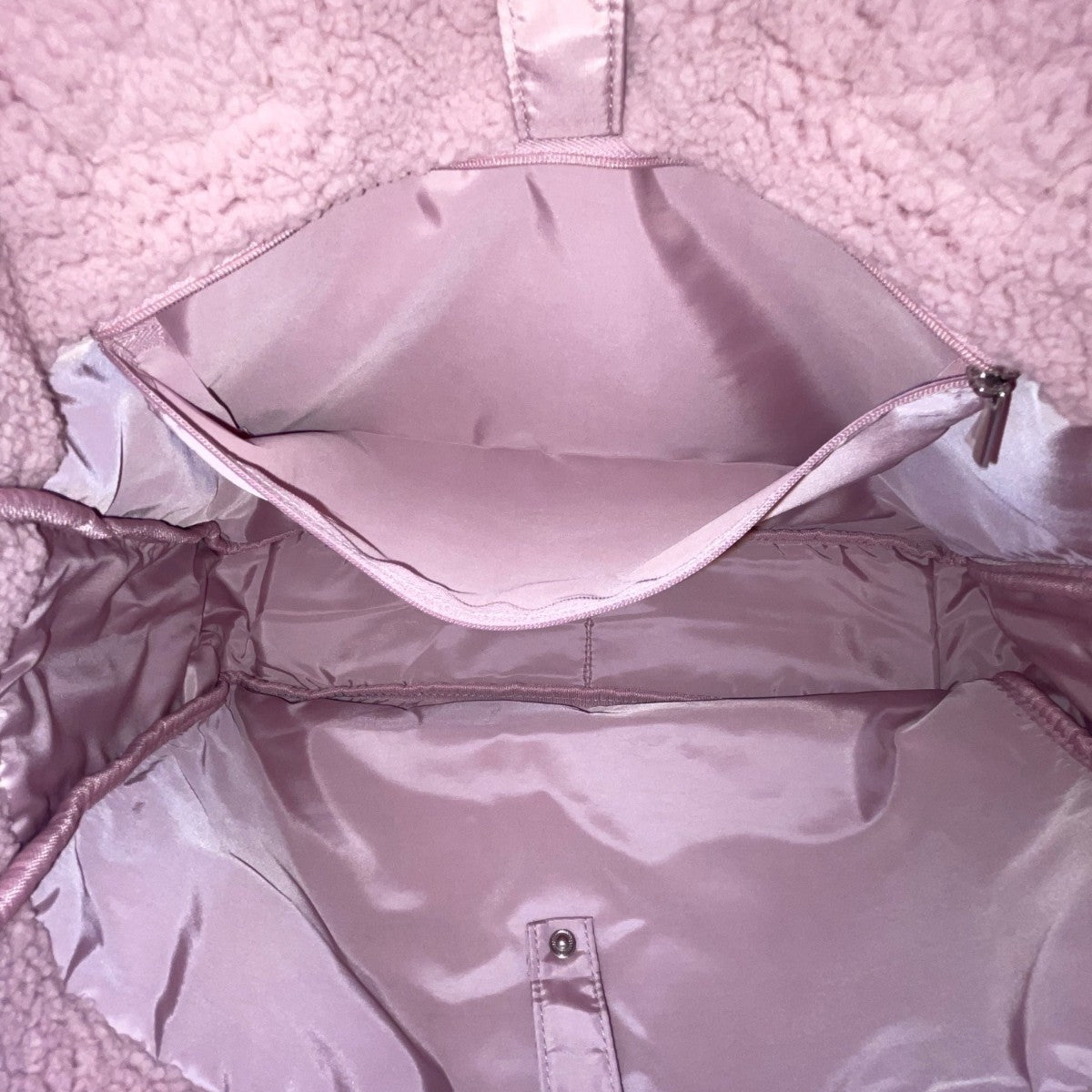32 Degrees Women’s Mauve Sherpa Tote Bag Soft & Warm With Handles One Size