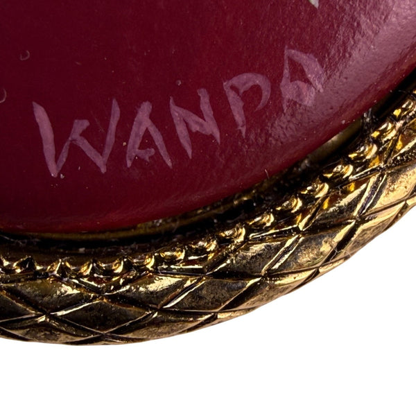 Vintage Hand-Painted Womens Burgundy Resin Brooch Gold-Tone Floral Oval Cabochon