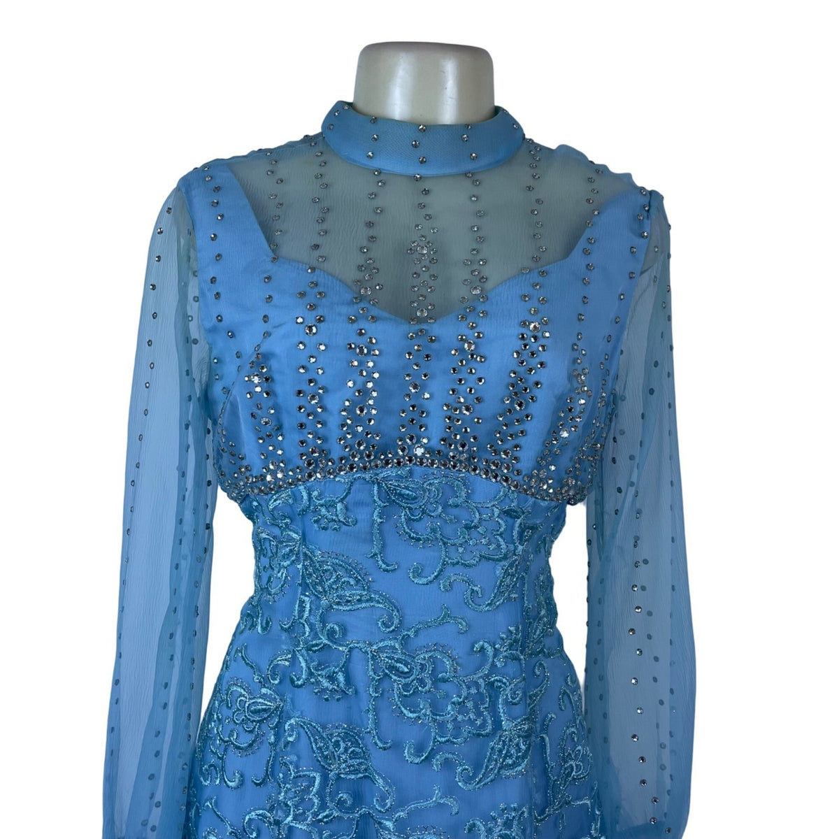 Vintage Womens Blue Embellished Sheer Long-Sleeve Gown With Beaded Overlay
