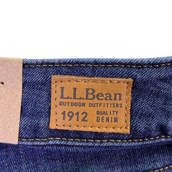 L.L. Bean Womens Blue Cotton Blend Straight Leg Jeans Favorite Fit Size 14 R