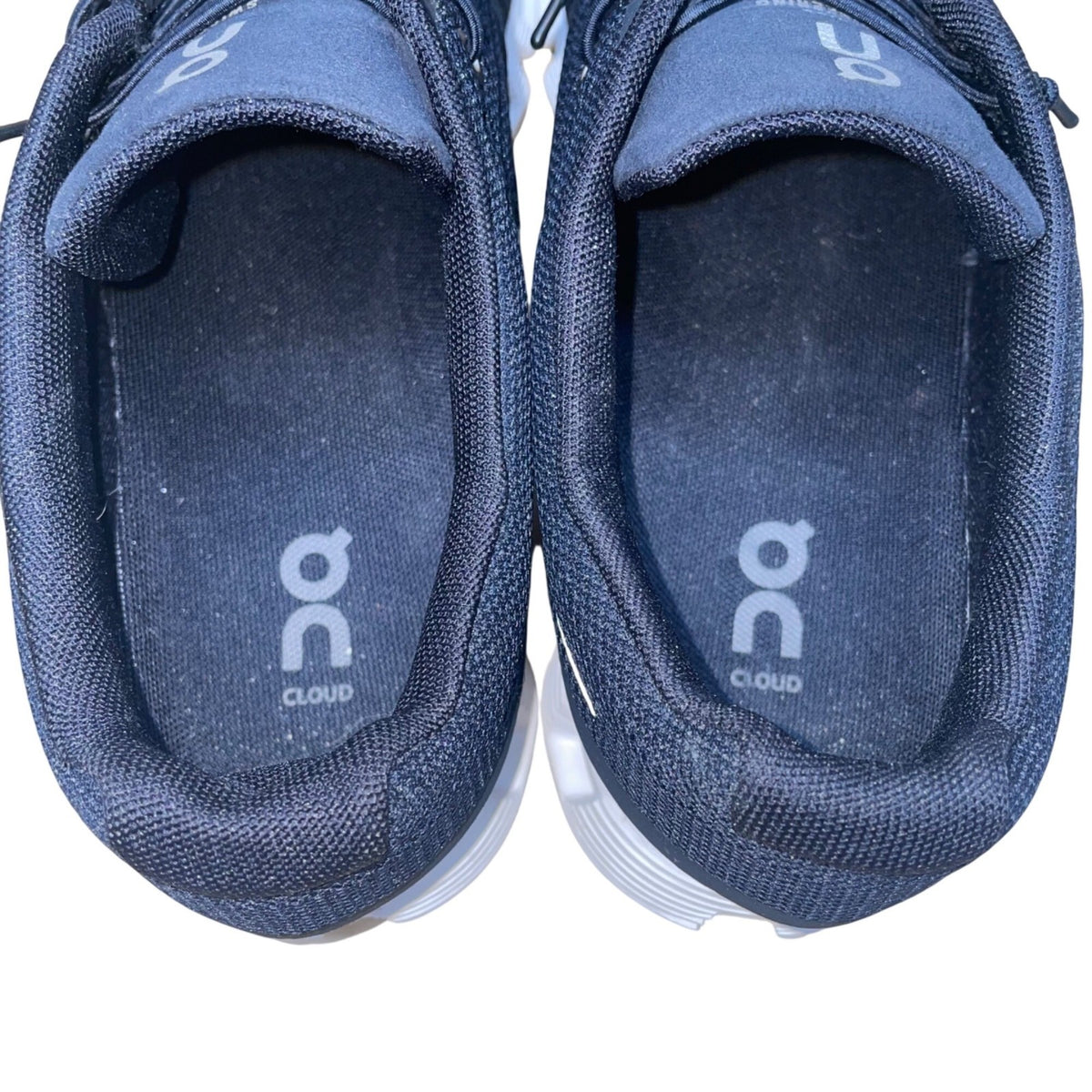 On Women’s Black Mesh Cushioning Athletic Running Cloud 6 Sneakers Size 9.5