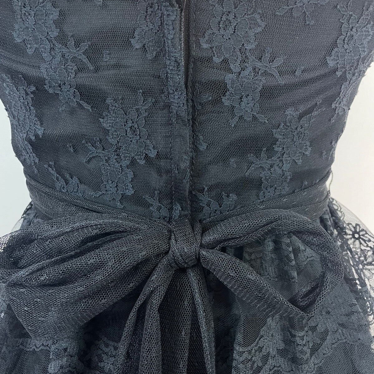 Vintage TD4 Strapless Black Lace Tiered Party Dress With Bow Back Detail Sz 7/8