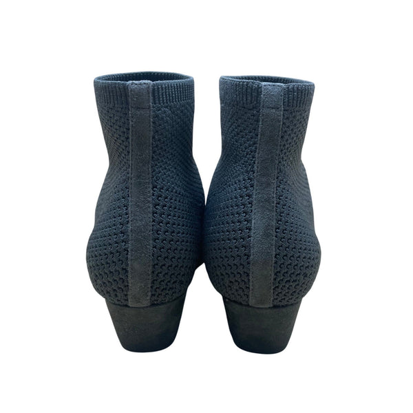 Eileen Fisher Women’s Gray Knit Stretch Ankle Booties Size 8.5