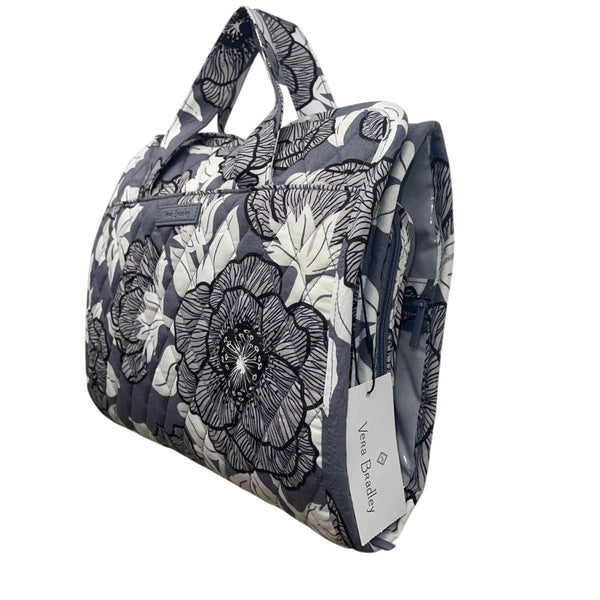 Vera Bradley Women’s Gray Quilted Floral Foldable Hanging Travel Organizer