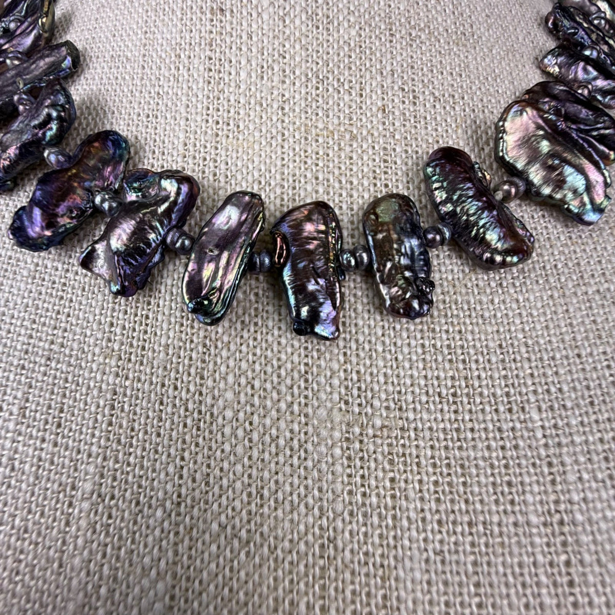 Vintage Freshwater Iridescent Black Pearl Necklace Silver Tone Spacer Beads Magn