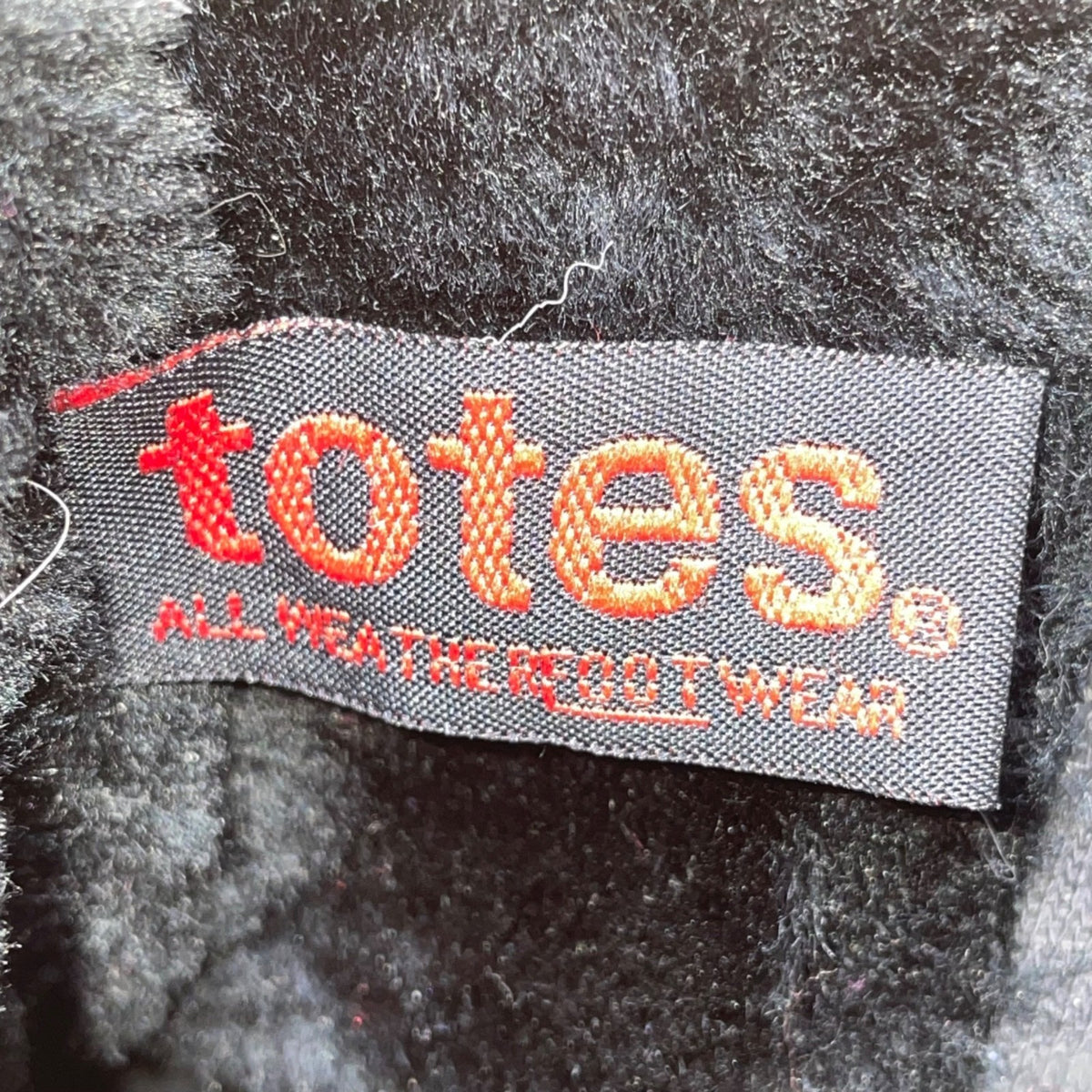 Totes Women’s Black Faux Fur Trimmed Leather Citi Night Ankle Boots Size 8M