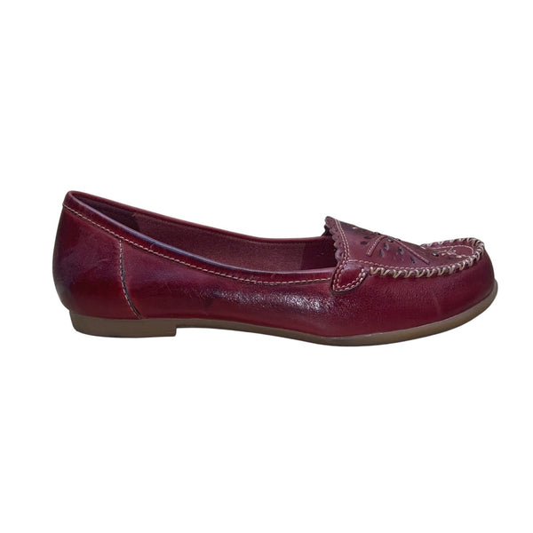 Thom McAn Women’s Red Leather Embellished Design Casual Slip-On Loafers Size 8W