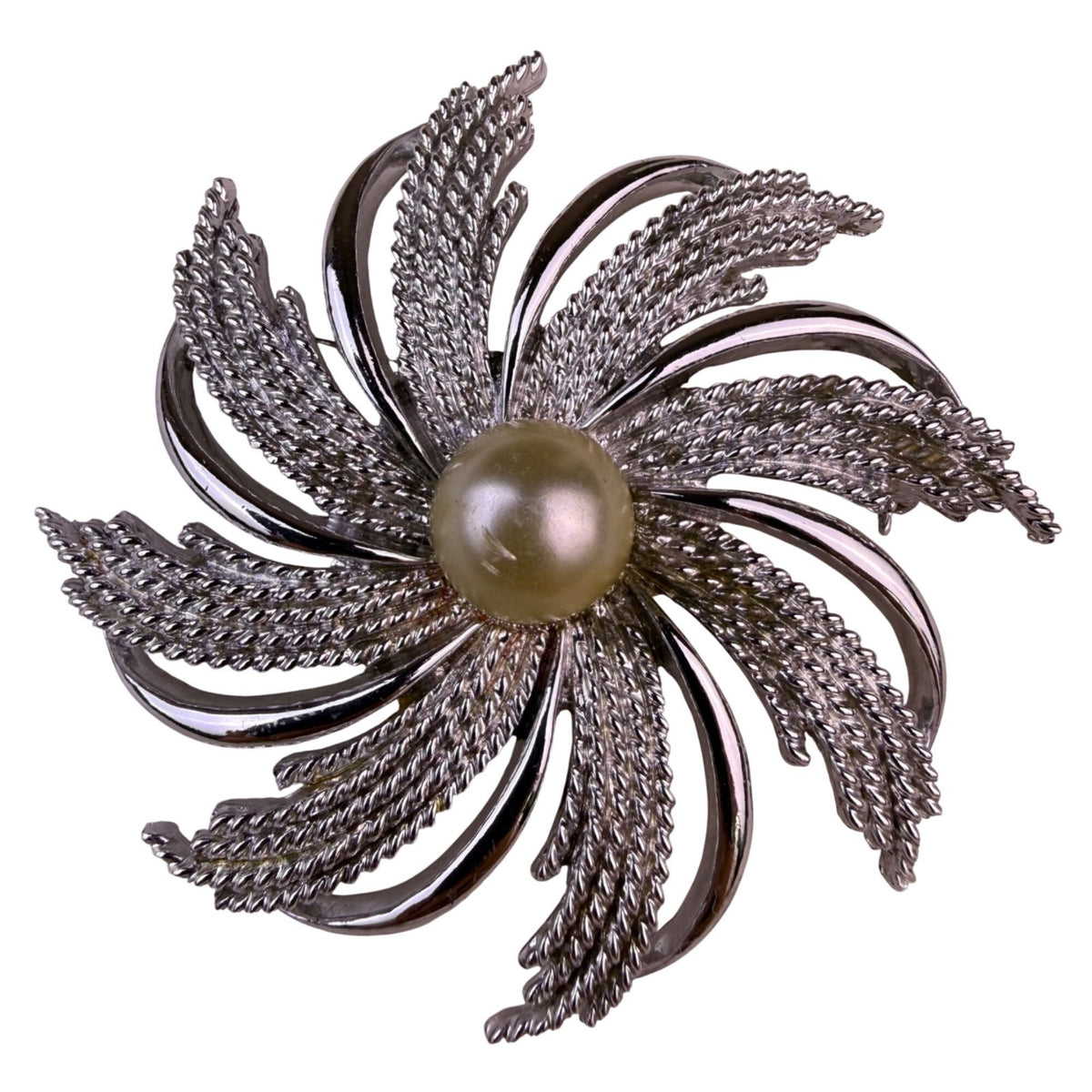 Sarah Coventry Womens Silver Tone Metal Faux Pearl Floral Brooch 1960s Vintage