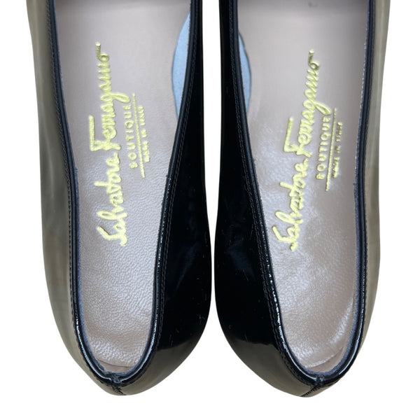 Salvatore Ferragamo Vara Bow Loafers Black Patent Leather - Size 6.5 2A (Narrow)