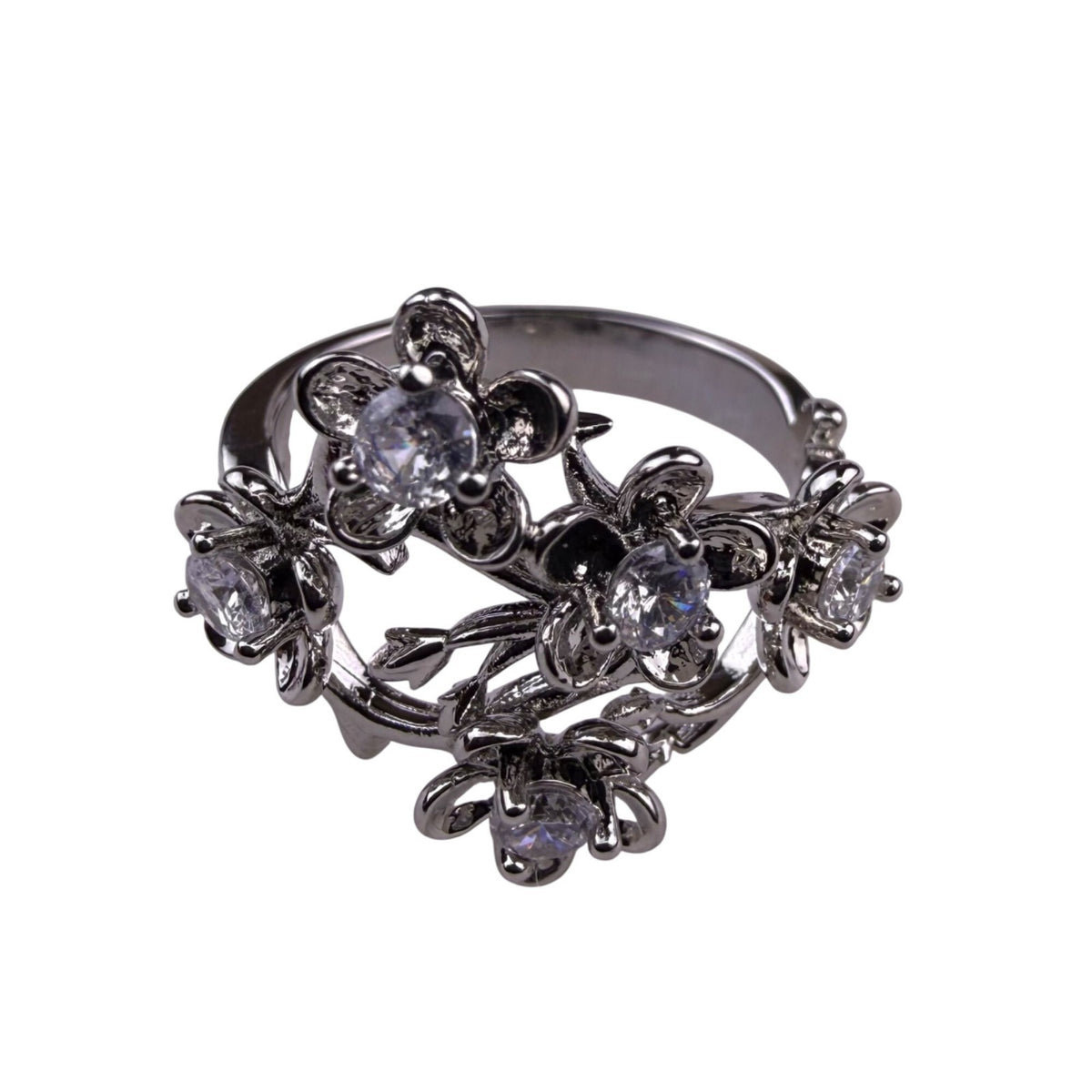 Vintage Unknown Womens Silver Tone Flower Ring W/ Clear Stones Size 7 Approx.