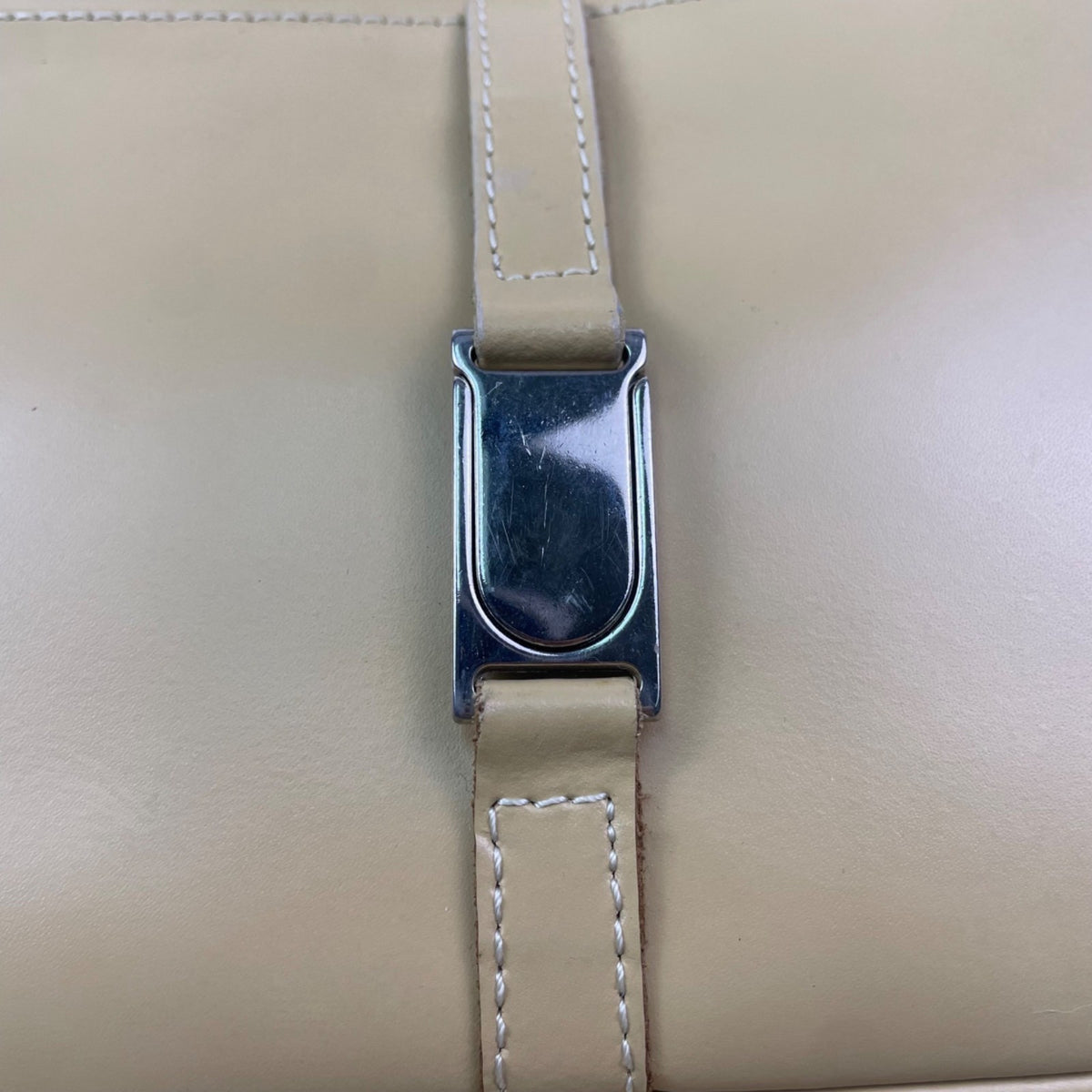 Coro Vesi Women’s Beige Faux Leather Strap Detail Modern Shoulder Bag