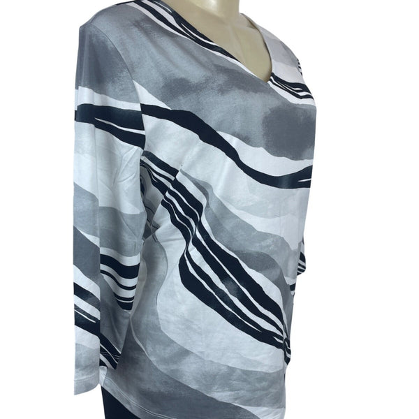 Chico’s Women's Black White Grey Abstract Blouse Sz 2 (EUR 32) - NWT