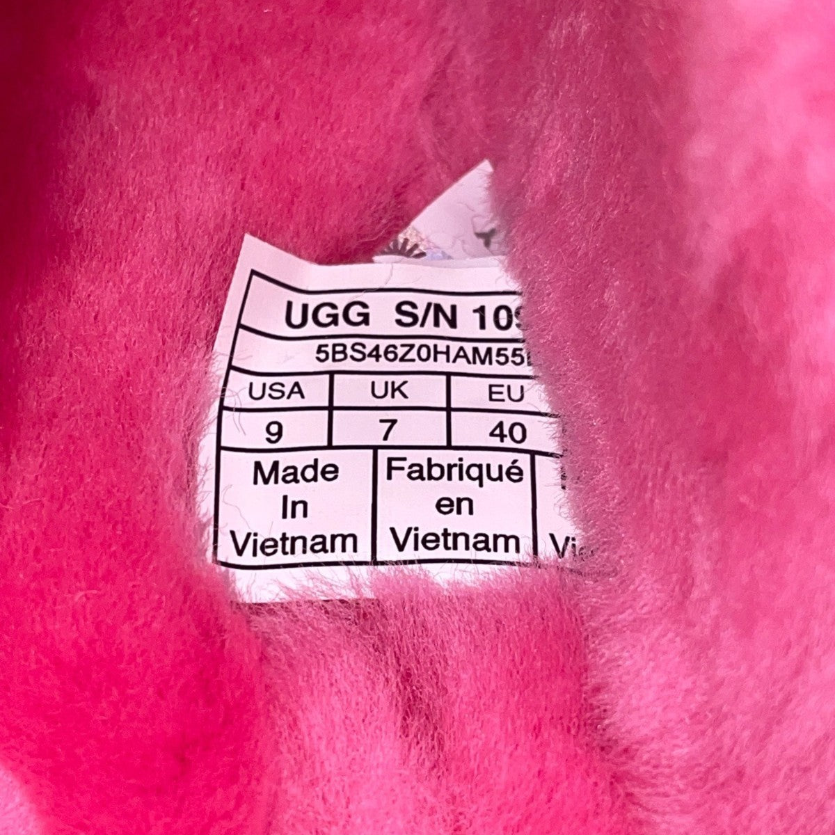 UGG Women’s Pink Fluffy Lamb Fur Strap Open-Toe Yeah Slide Sandals Size 9