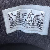 Air Jordan Kids White & Black Adhesive Strap Closure Athletic Sneakers Size 7C