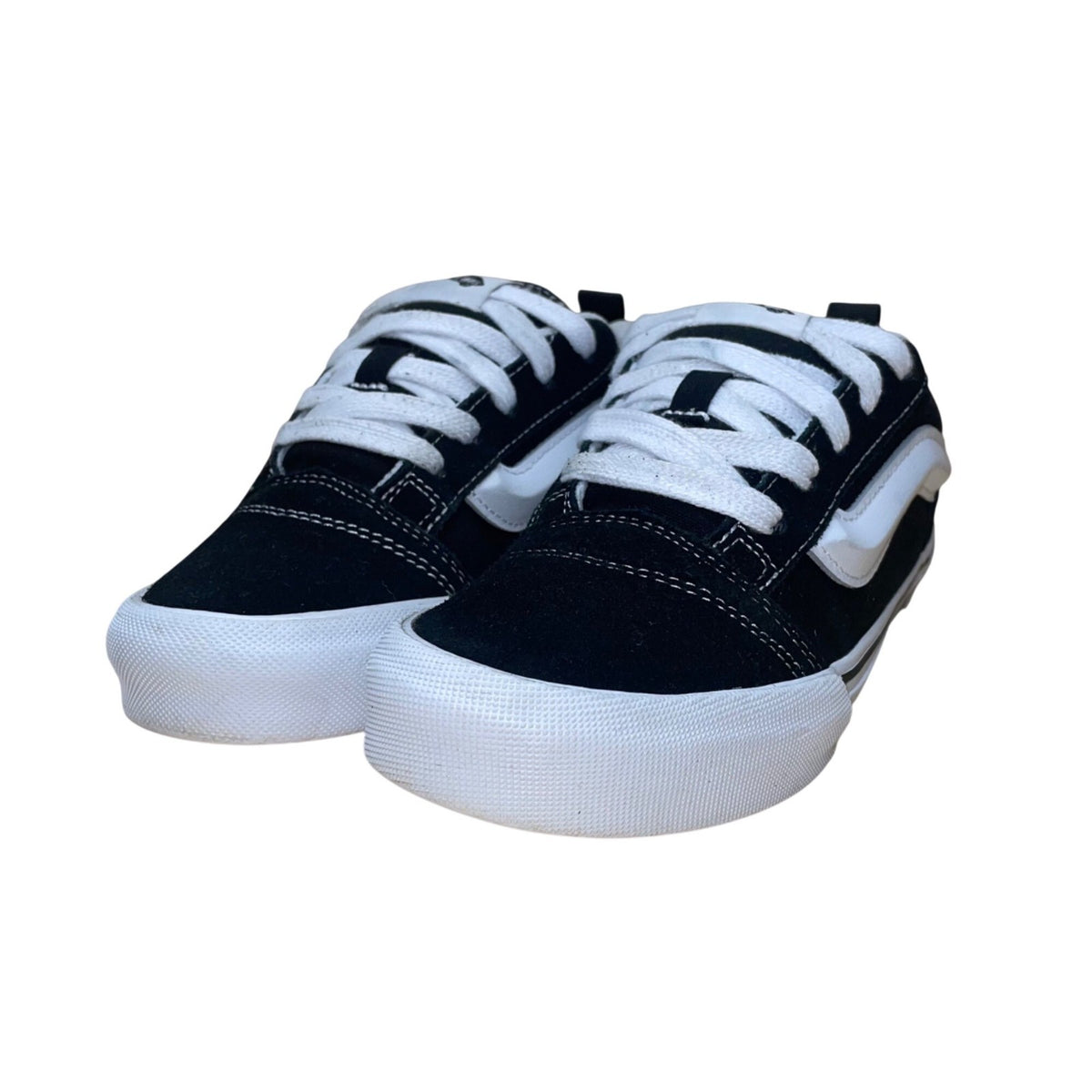 Vans Juniors Black & White Canvas Low Top Skate Sneakers Size 4.5