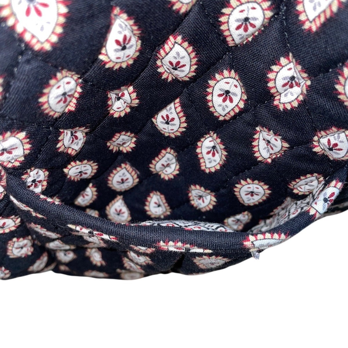 Vera Bradley Women’s Black Quilted Paisley Floral  Adjustable Crossbody Bag