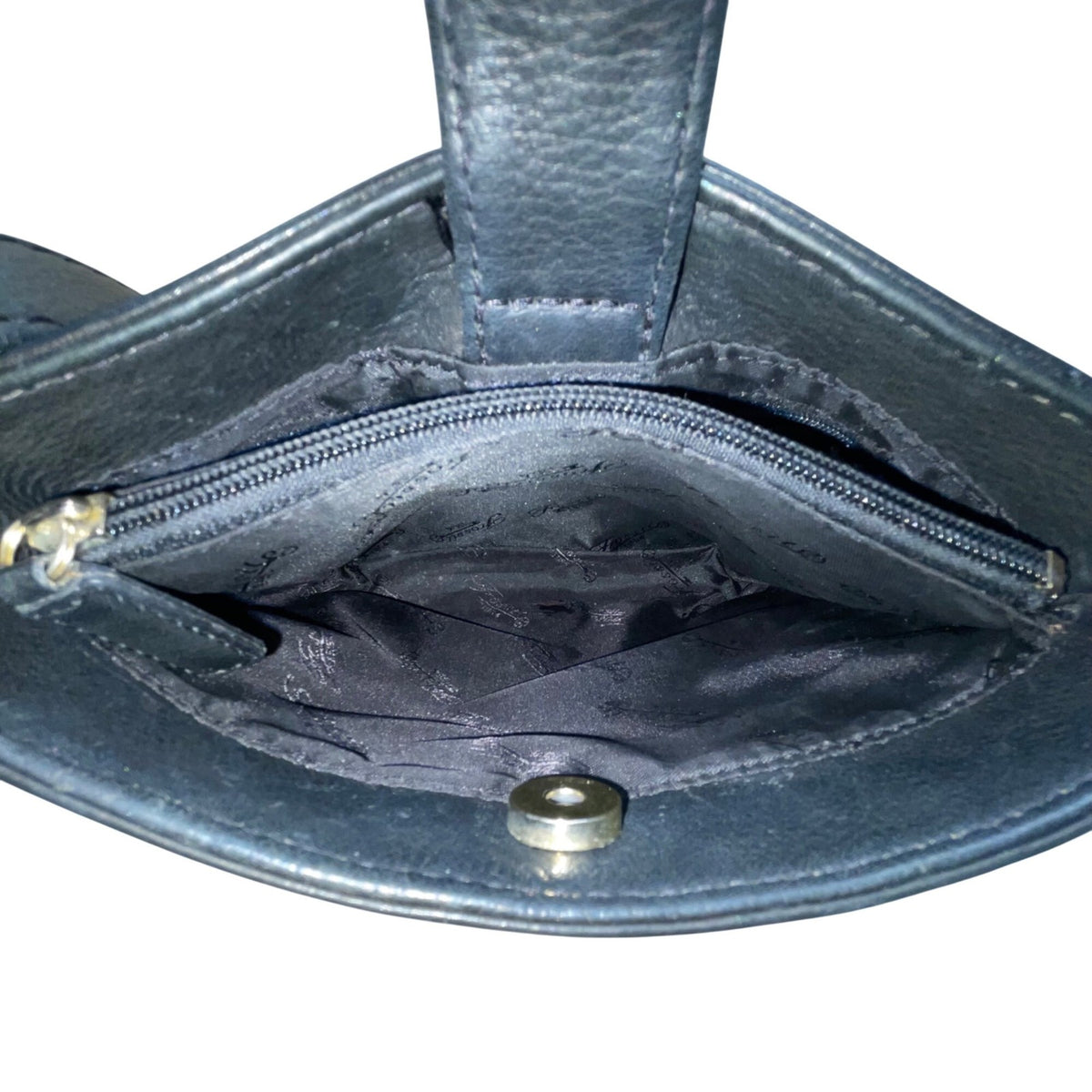 Fossil Women’s Black Leather Adjustable Strap Front Pocket Crossbody Bag