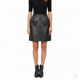 Vakko Women Black Leather Pencil SkirtStylish Vertical Detail Back Zipper Sz 8