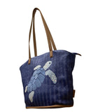 Vera Bradley Women’s Blue Woven Straw With Inner Pockets Sea Turtle Tote Bag