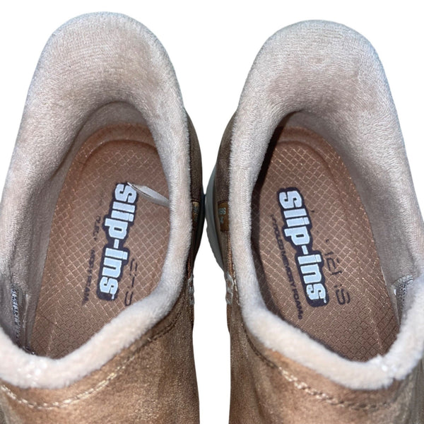 Skechers Women’s Tan Faux Fur-Lined Warm Slip-Ins Casual Booties Size 11