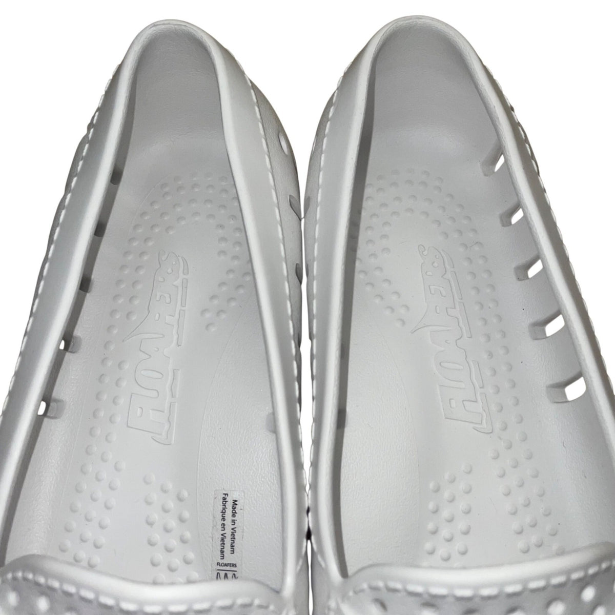 Floafers Men’s White Rubber Slip-On Water-Friendly Loafers Size 10